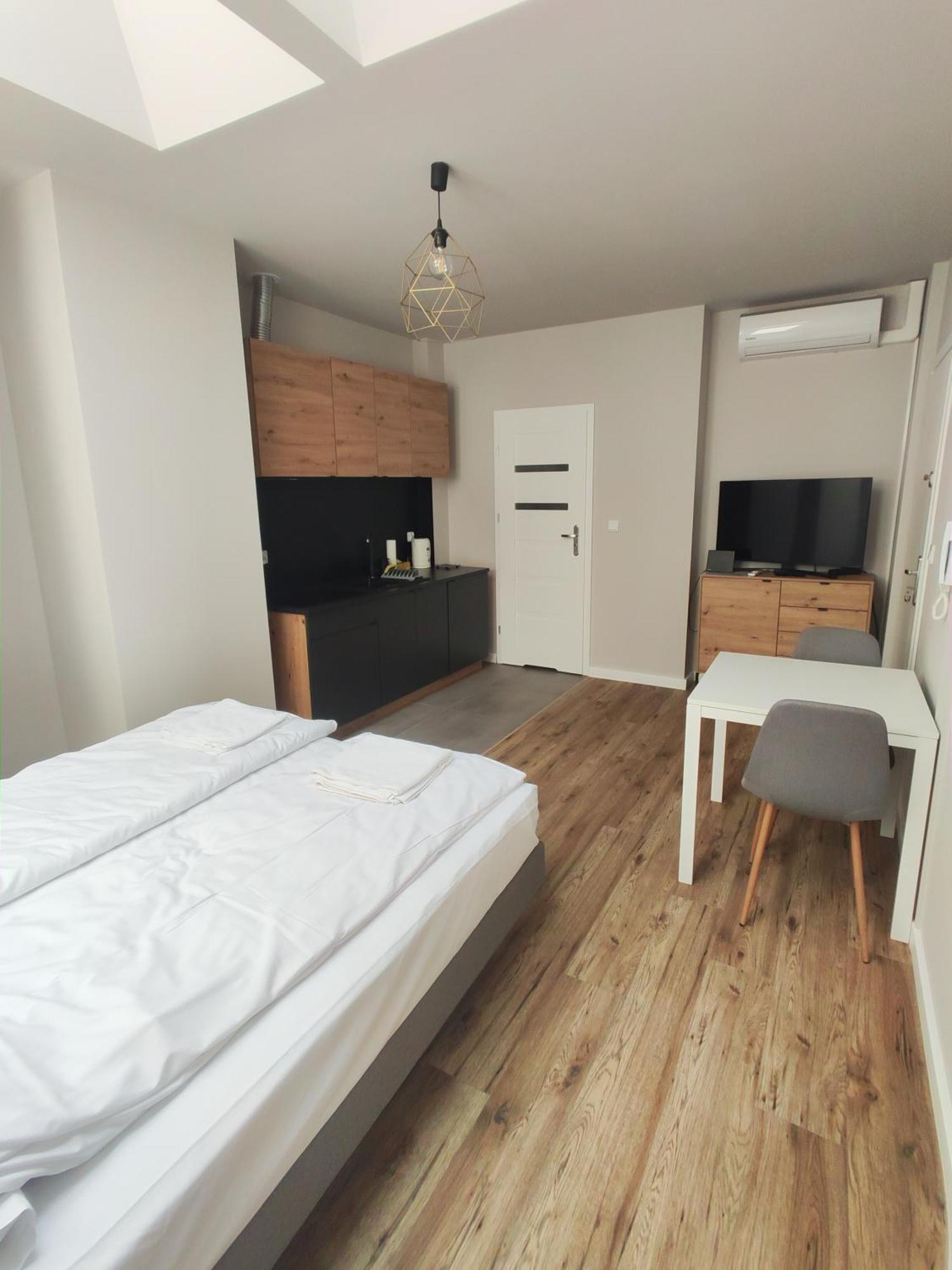 Apartamenty Na Rynku 타르노프 외부 사진
